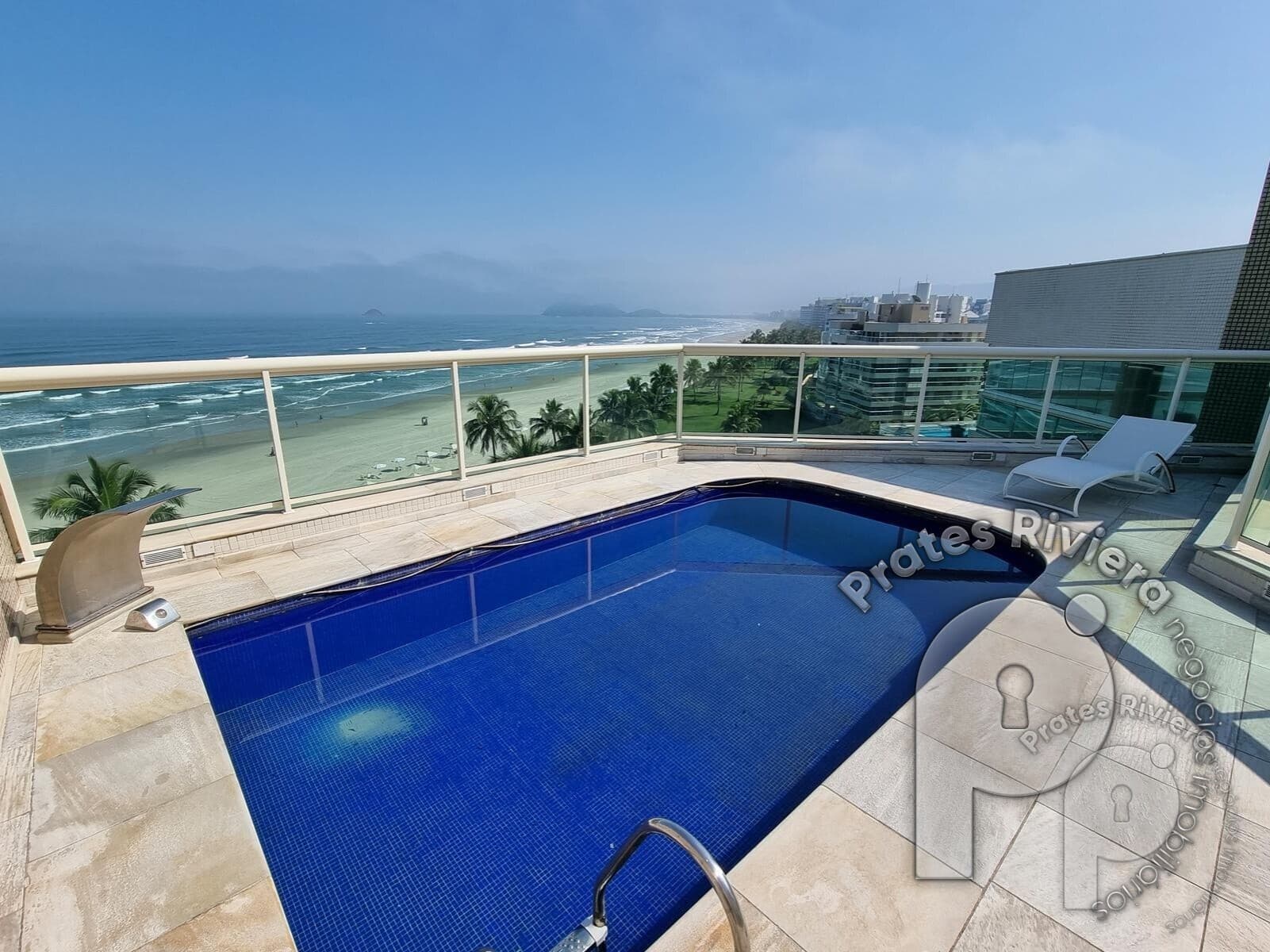Cobertura à Beira-Mar a venda na Riviera de São Lourenço