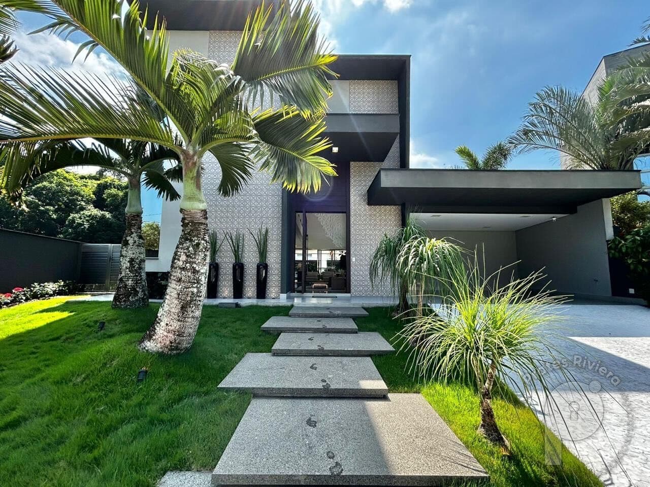 Casa Alto Padrão no Golfe Riviera
