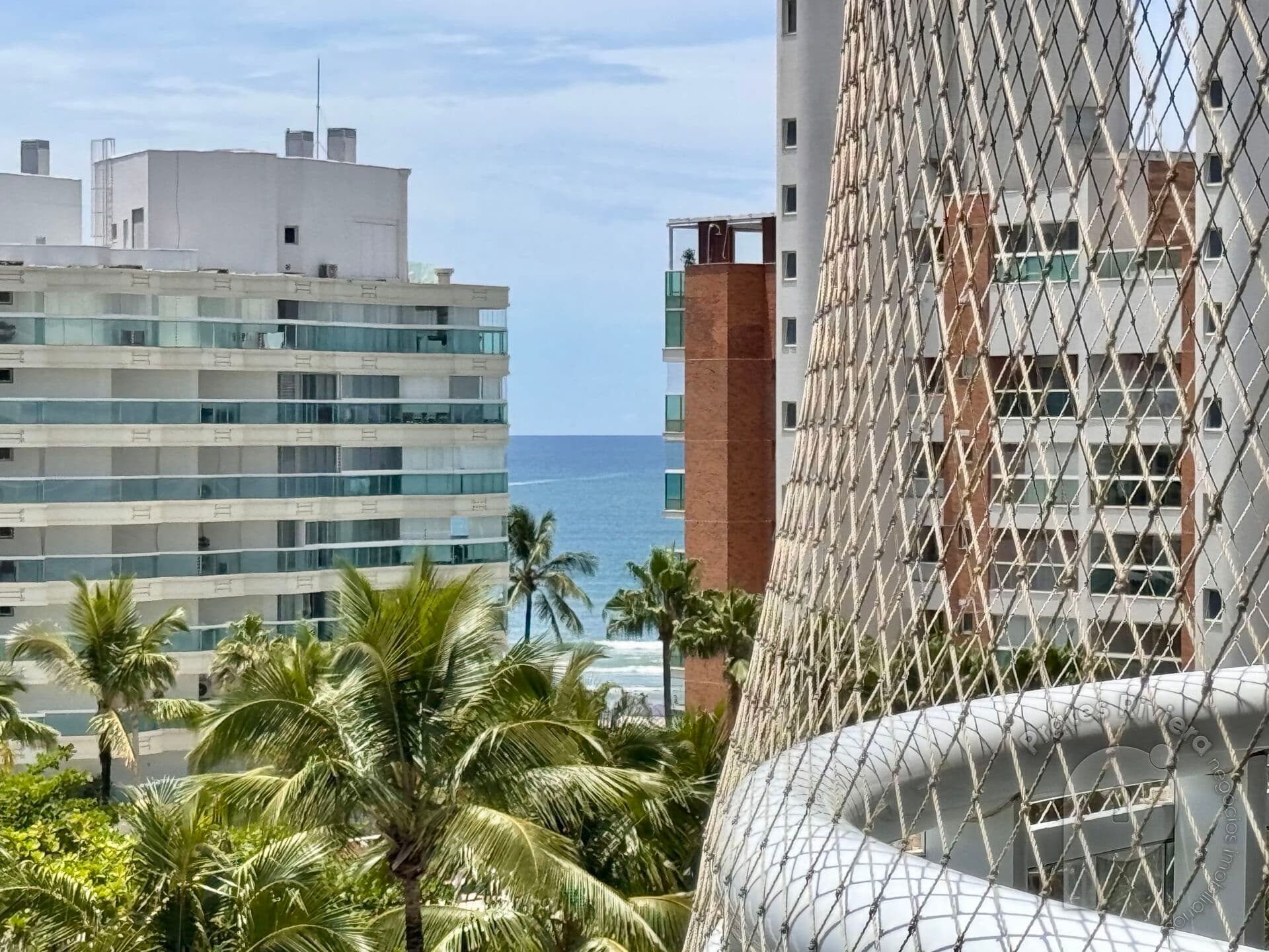 Apartamento pé na grama a venda em Riviera