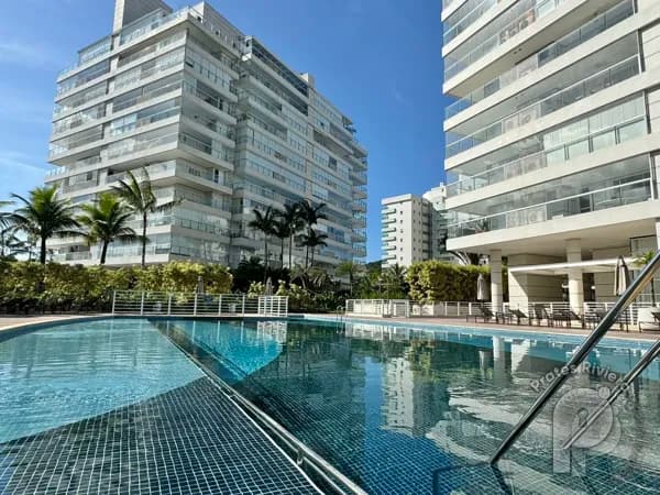 Riviera All Time com vista para o mar a baixo do preço