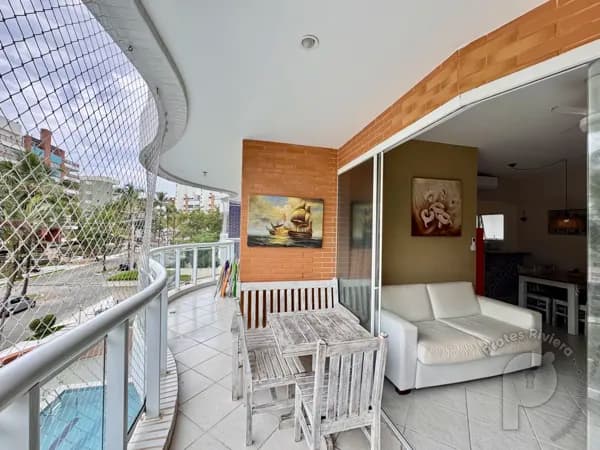 Apartamento pé na areia a venda em Riviera