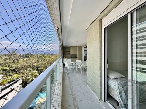 Apartamento a venda em Riviera de São Lourenço
