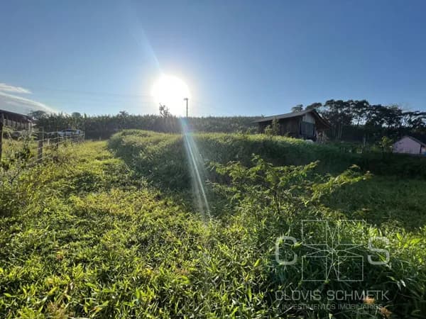 TERRENO EM MEDEIROS AREA RURAL