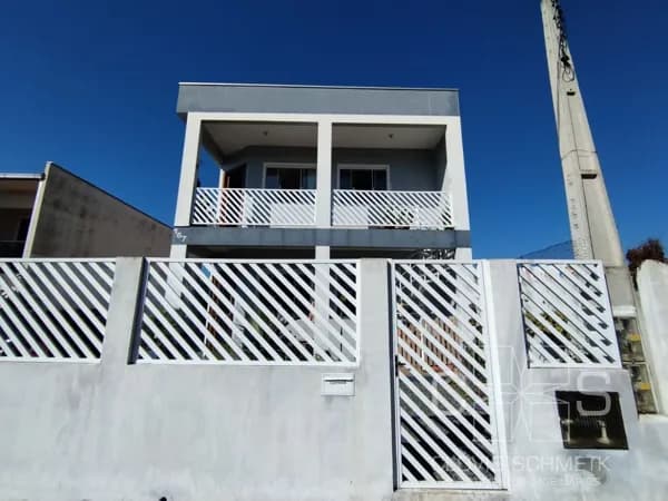 SOBRADO COM 4 SUITES NO CENTRO DE BARRA VELHA