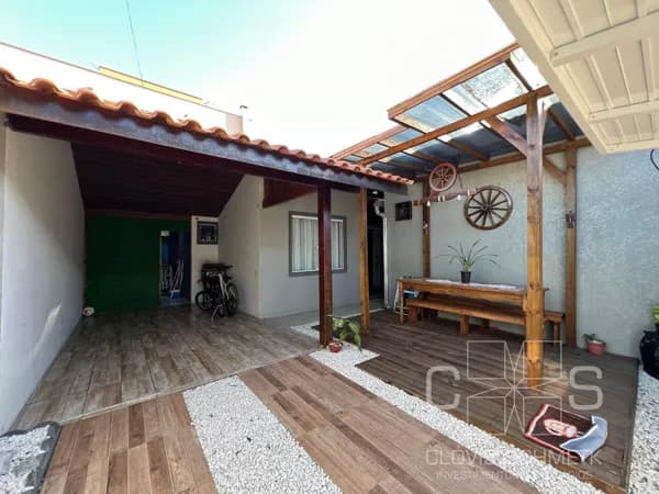 CASA SEMI MOBILIADA COM SALA COMERCIAL