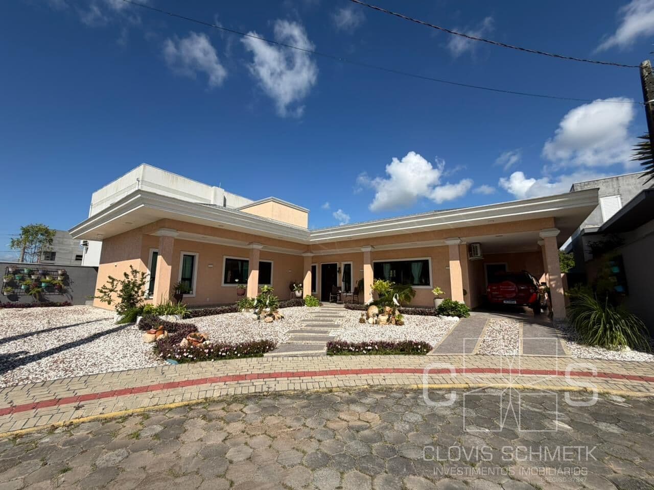 Casa Alto Padrão em Condomínio Fechado