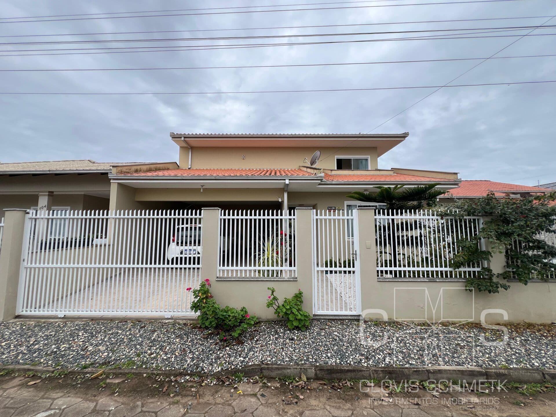Sobrado com Mezanino em Itajuba, Barra Velha/SC