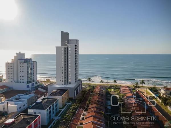 APARTAMENTO FRENTE MAR NO TABULEIR