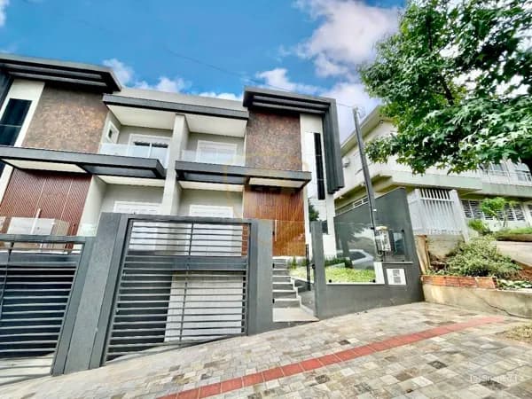 Casa Triplex Bairro Cidade Nova