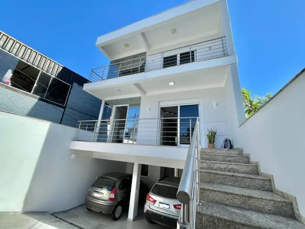 Casa Ampla Estilo Triplex | Móveis Sob Medida