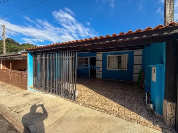 Casa dois quartos no bairro Águas Claras