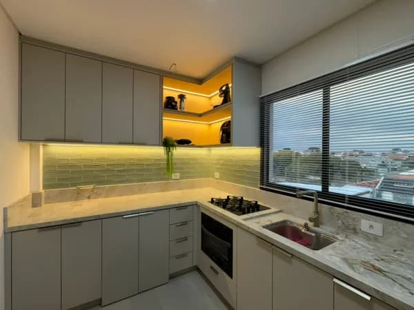 Apartamento mobiliado com churrasqueira perto da UFPR