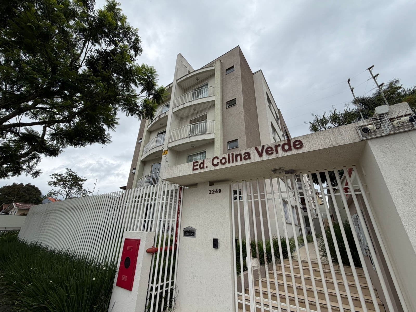 Apartamento 3 quartos - Colina Verde