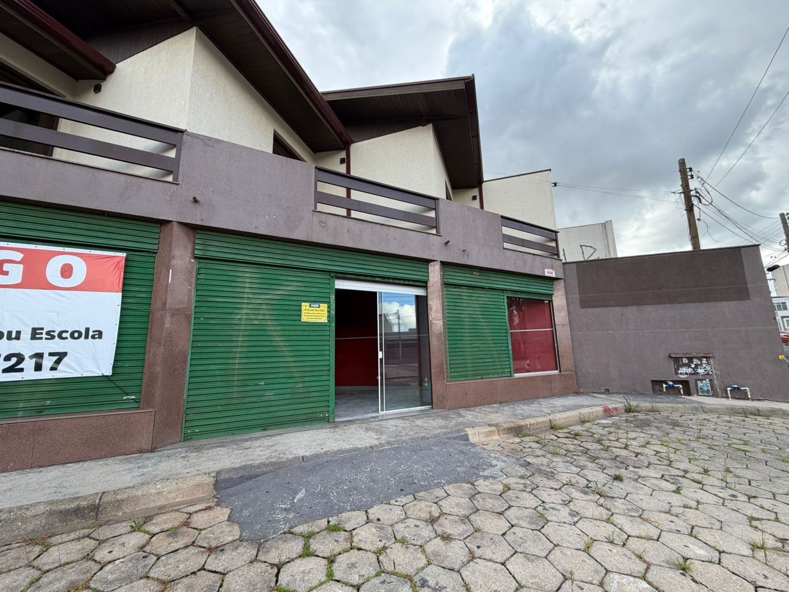 Loja comercial disponível para locação no centro de Campo Largo.
