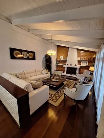 Casa Alto Padrão em Saguaçu, Joinville/SC