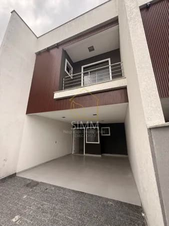 Casa em Joinville - Glória