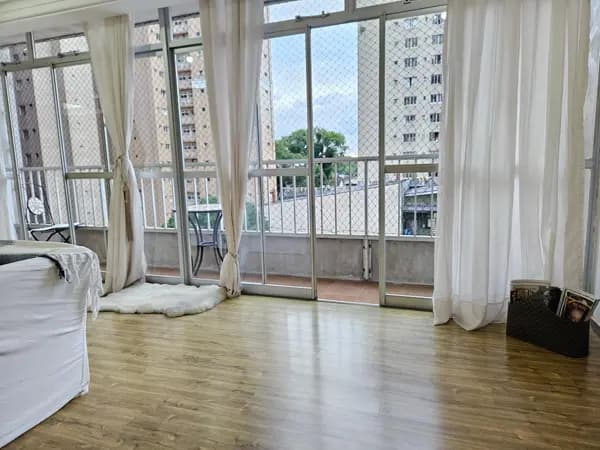 Apartamento à venda no bairro Bigorrilho em Curitiba/PR