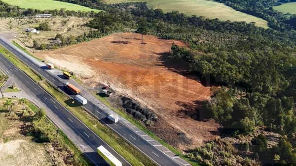 Lote/Terreno em Ponta Grossa - Centro