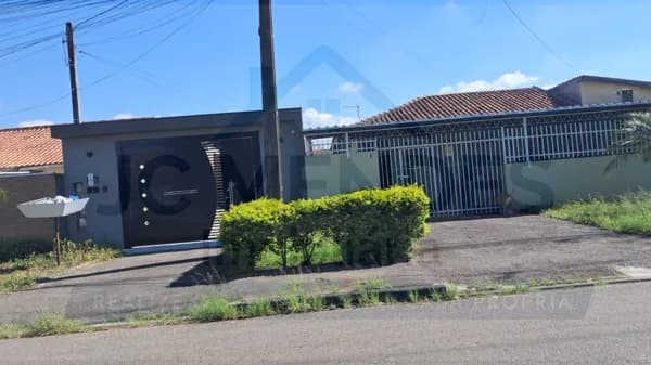 Casa em Colombo - Guaraituba