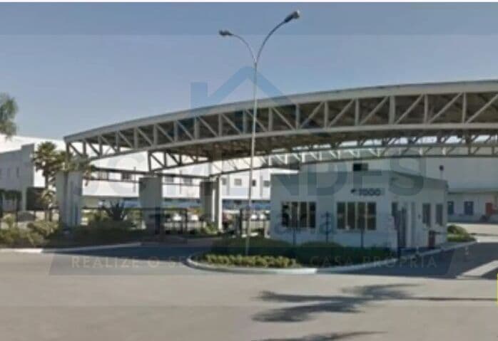 Galpão/Depósito/Armazém em São José dos Pinhais - Quississana