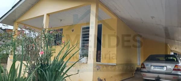 Casa em Piraquara - Borda do Campo