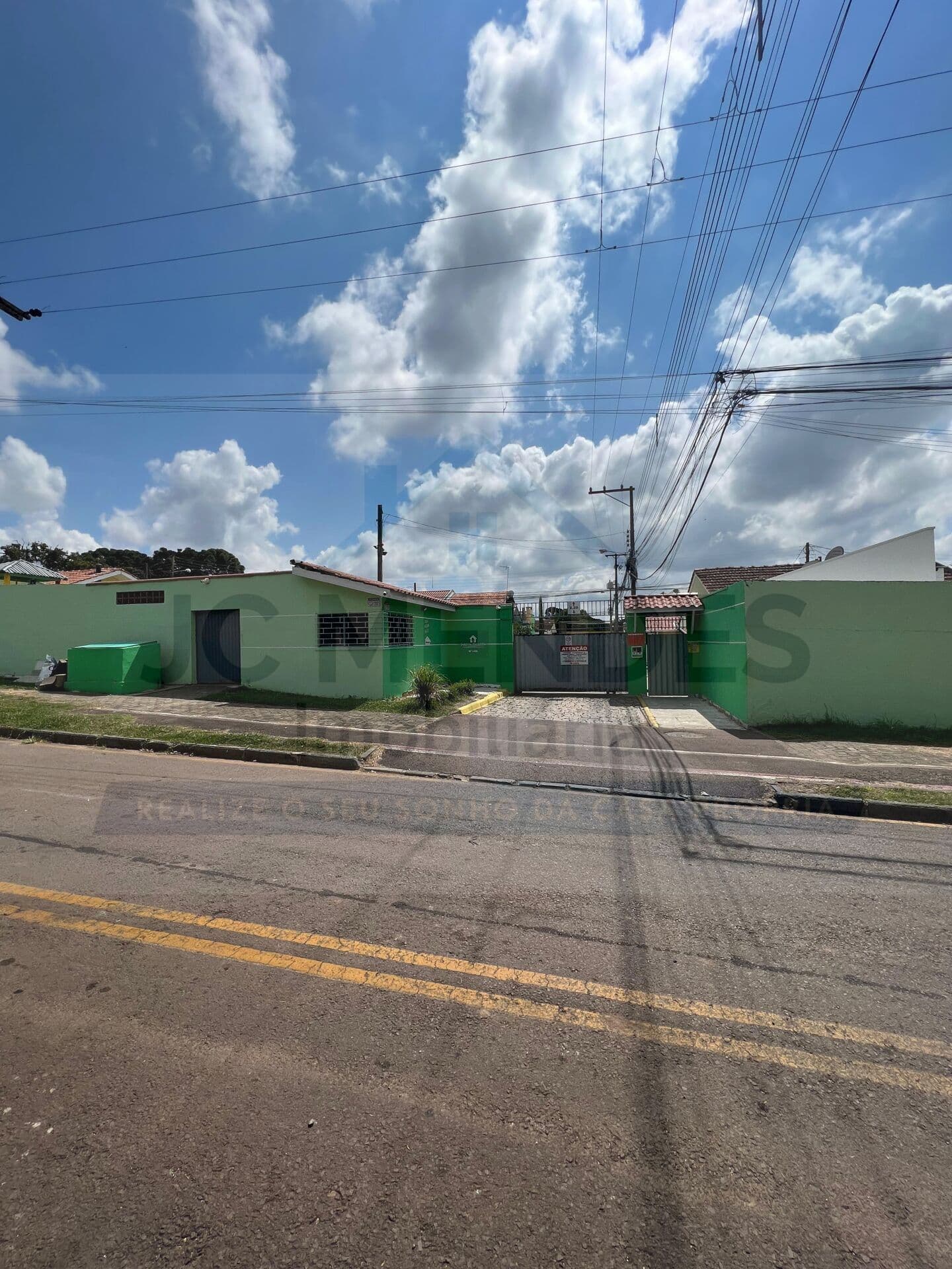 Casa de Condomínio em Campina Grande do Sul - Jardim Paulista