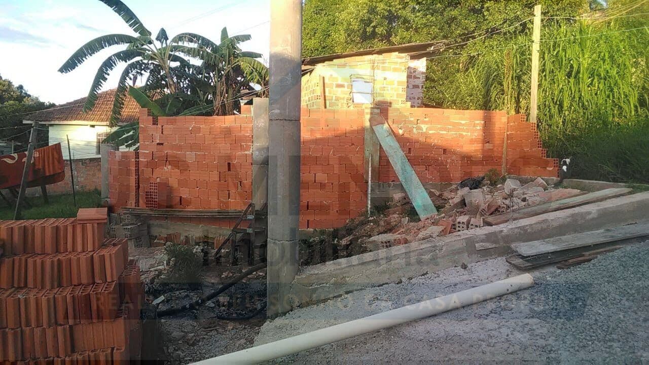 Lote/Terreno em Campina Grande do Sul - Jardim Ipanema
