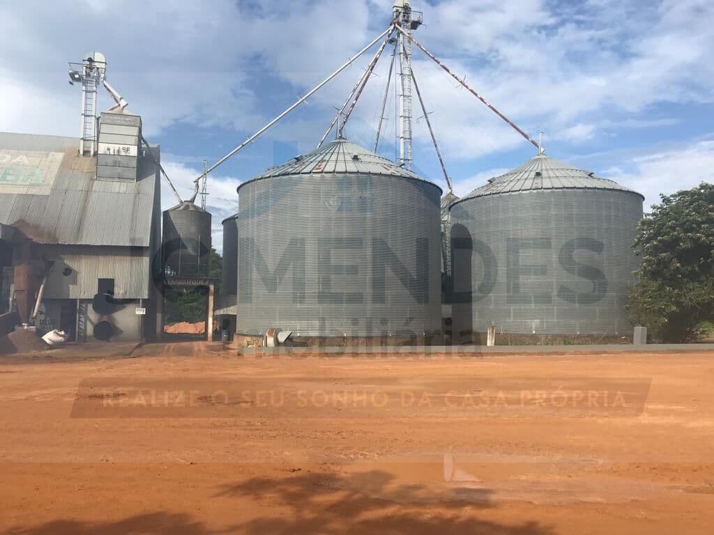 Fazenda/Sítios/Chácaras em Campo Novo do Parecis - Centro