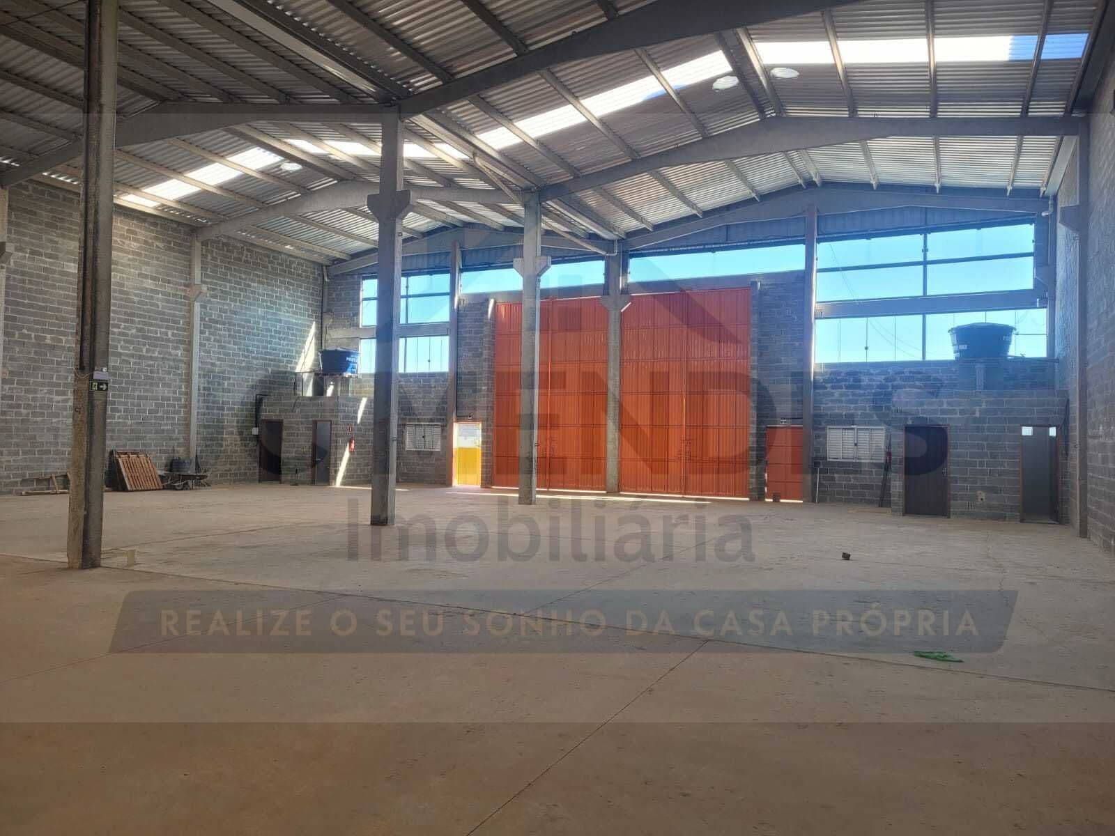 ✨ Barracão – Oportunidade imperdível para locação em Colombo! ✨