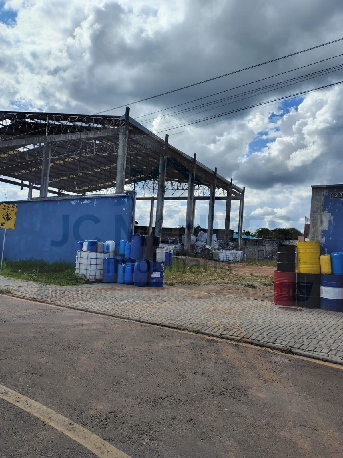 Galpão/Depósito/Armazém em Colombo - Guaraituba