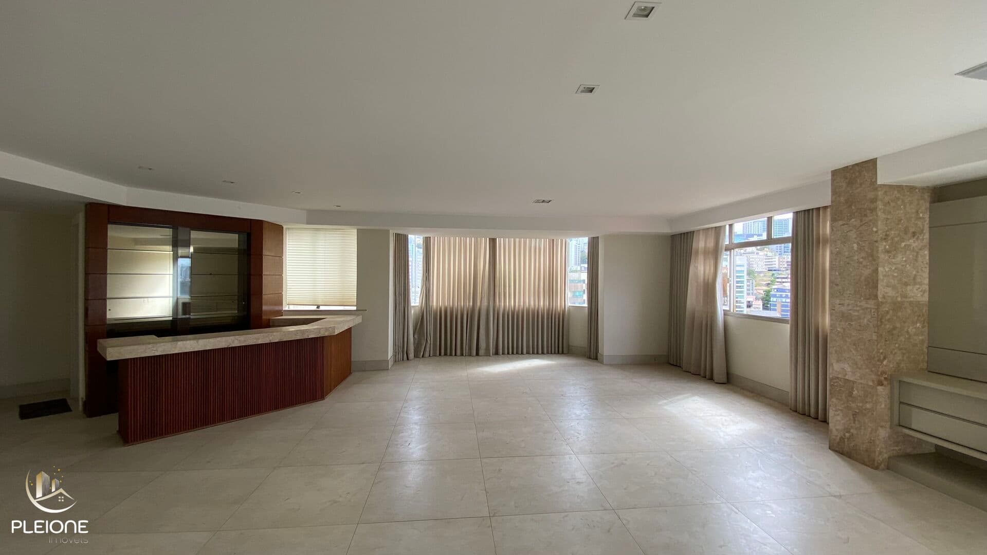 Apartamento á venda no Bairro Santa Lúcia, Belo Horizonte/MG