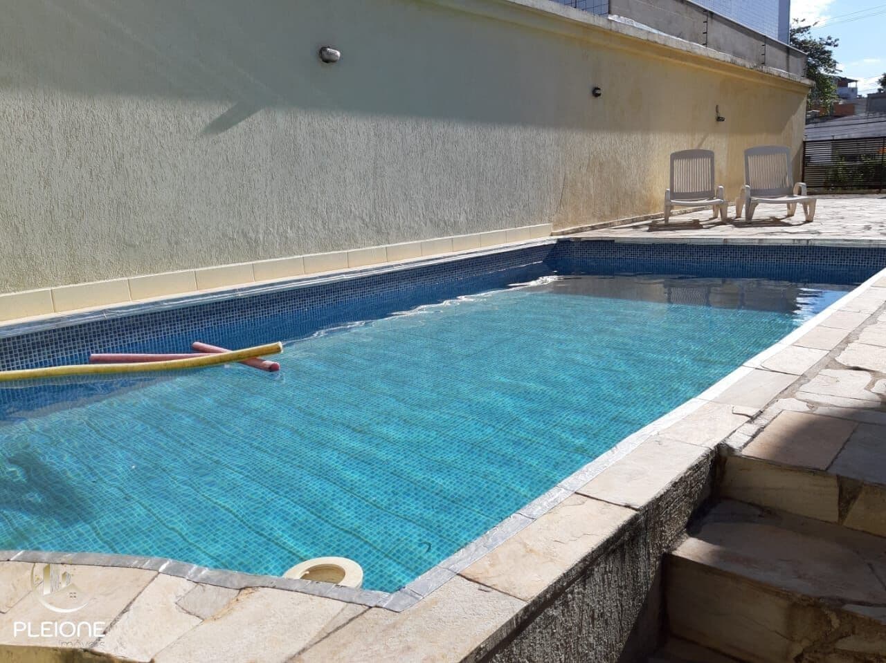 Excelente casa duplex á venda no bairro Eldorado, em Contagem-MG