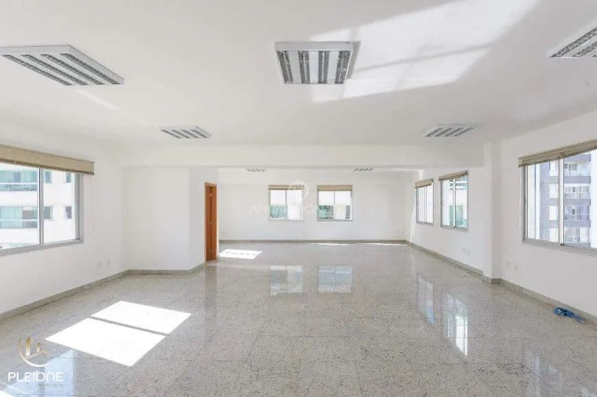 Aluga-se Sala Comercial bairro Funcionários em Belo Horizonte/MG