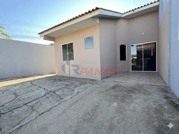 Casa em Ponta Grossa - Chapada