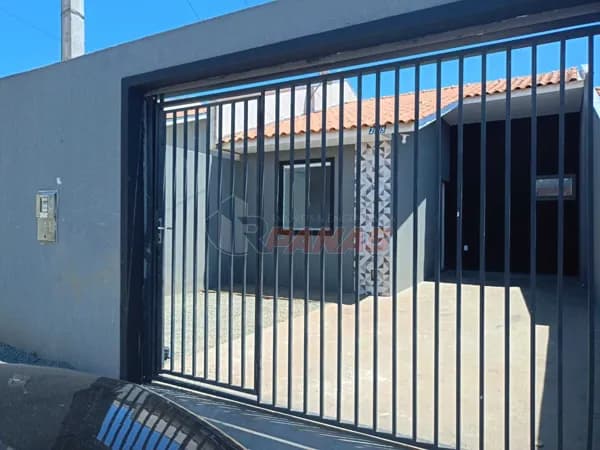 Casa à venda no bairro Contorno Vila Porto Feliz, Ponta Grossa/PR