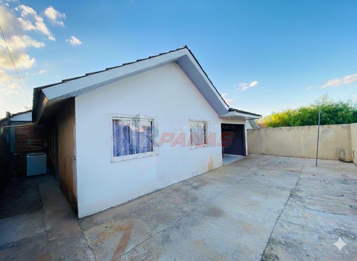 Casa recem reformada à venda no Borato, Ponta Grossa/PR