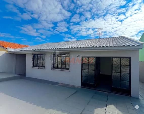 Casa em Ponta Grossa - Contorno
