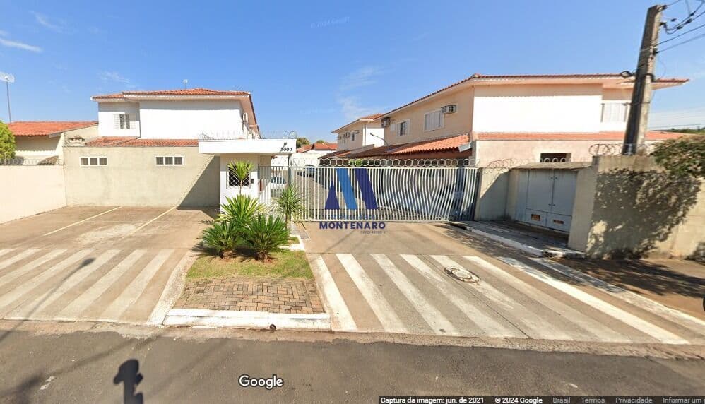 Casa em Condomínio - Jardim Vitória Régia