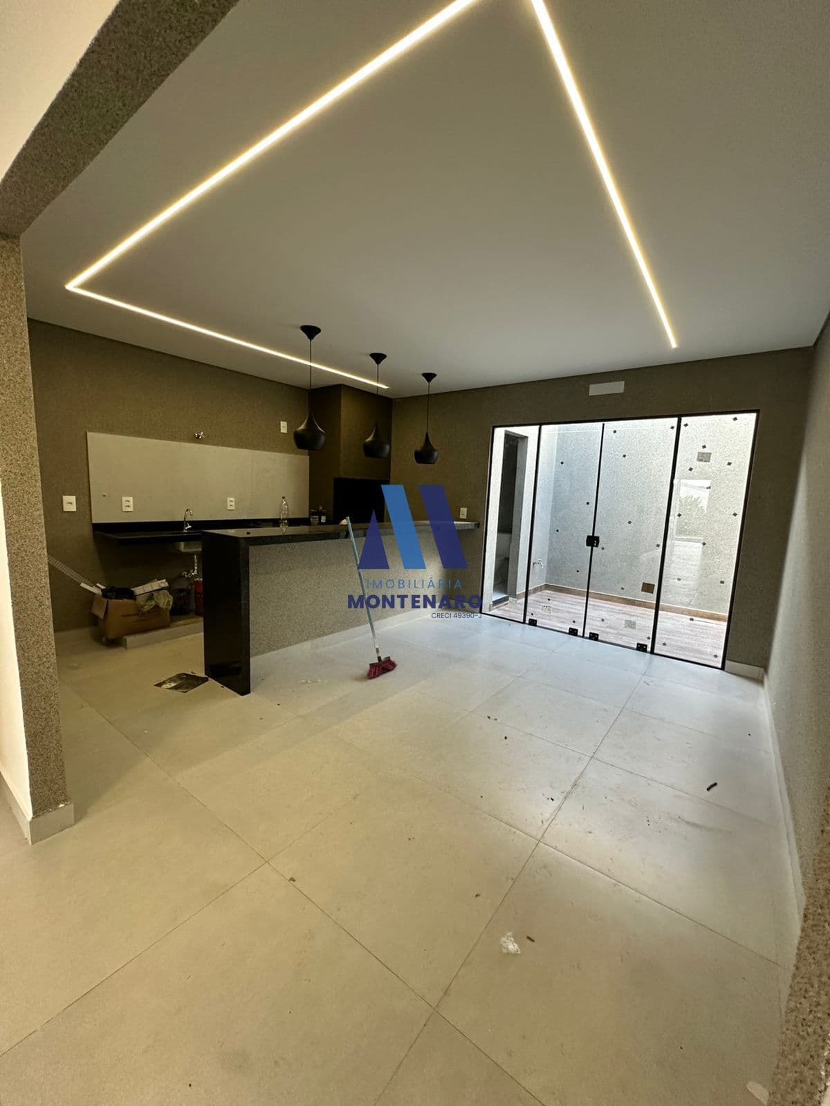 Casa á Venda no Condomínio Morada dos Ipês