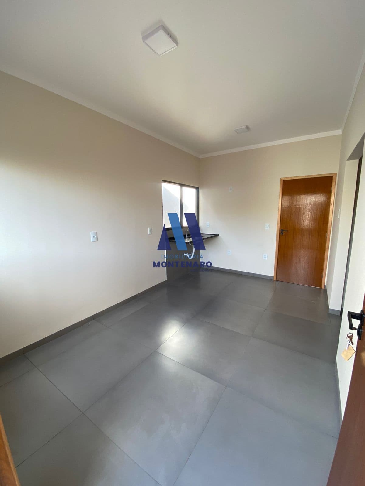 Casa à venda no Res. Santa Regina