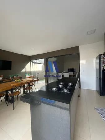 CASA À VENDA NO ALTA VISTA