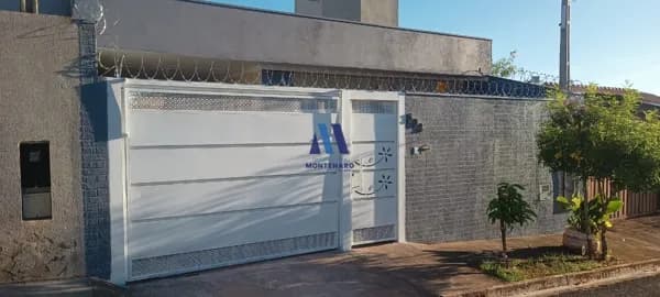 CASA À VENDA NO JD NUNES II