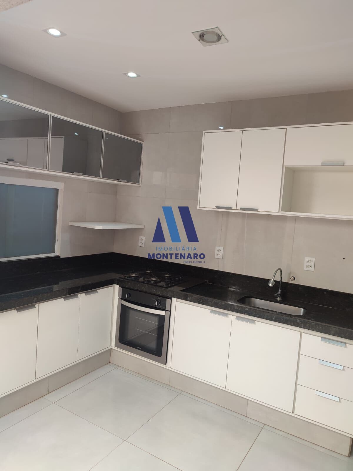 CASA À VENDA NO PQ DA LIBERDADE VI