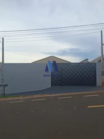 CASA Á VENDA NO MARIA CLARA