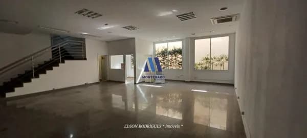 BARRACÃO COMERCIAL NO COSTA DO SOL