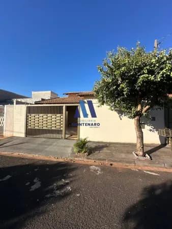 CASA À VENDA NO DOCA VETORASSO