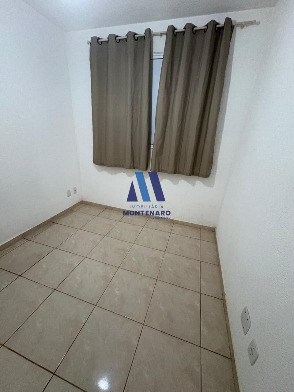 APARTAMENTO À VENDA NO RIO LIMA