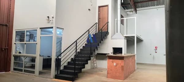 SALÃO COMERCIAL PARA LOCAÇÃO