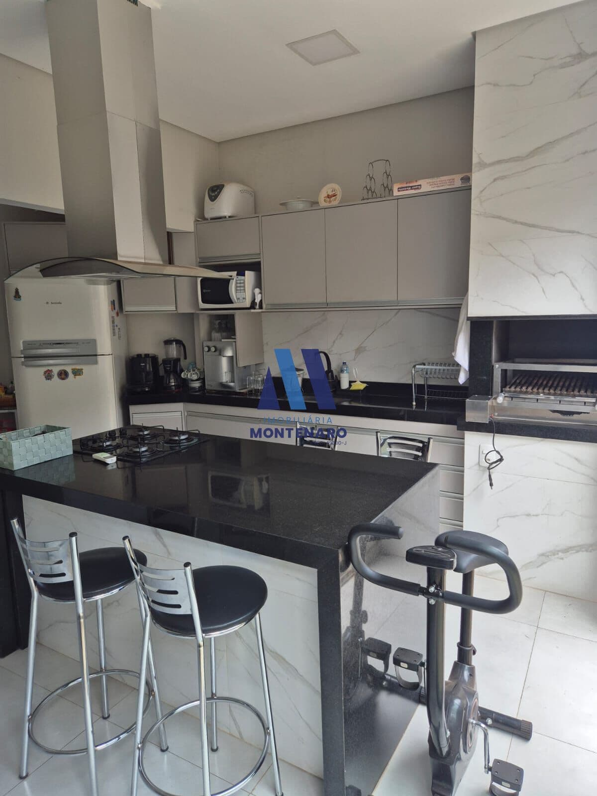 Casa à venda no Pq das Amoras I