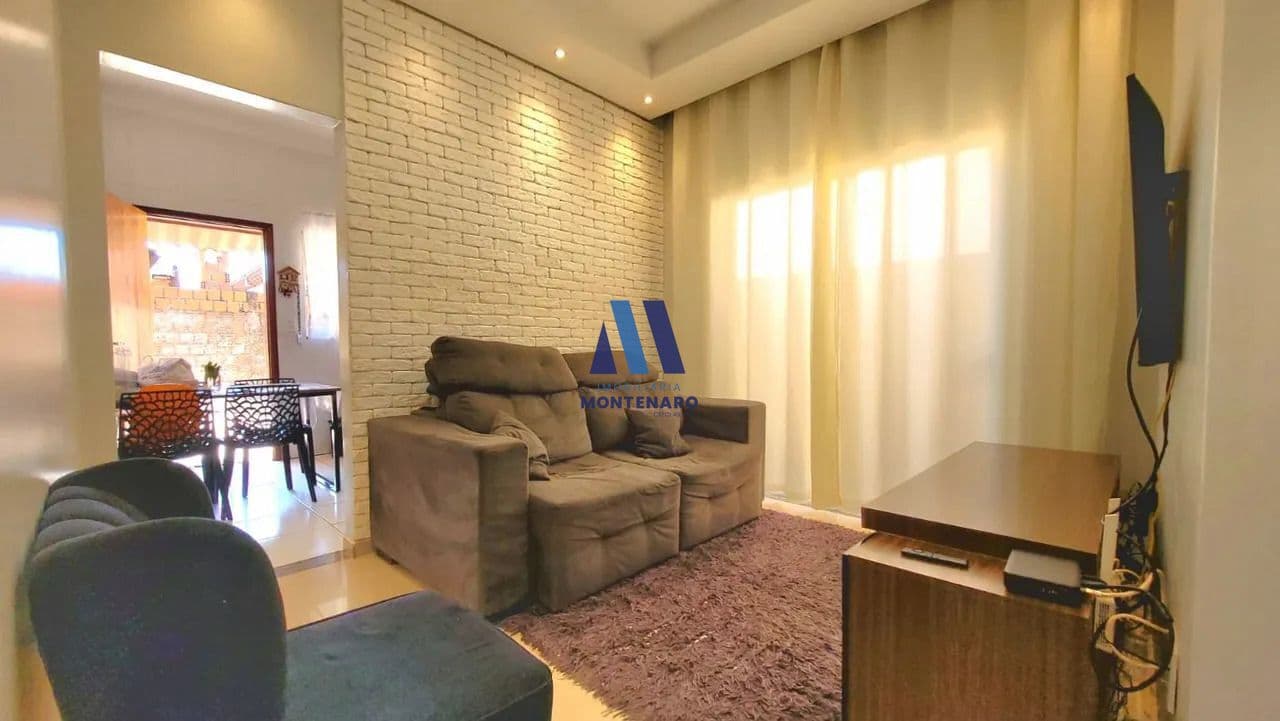 CASA À VENDA NO RESIDENCIAL DAS AMÉRICAS